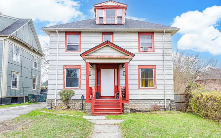 Ultra Cheap Old Houses: Issue #244