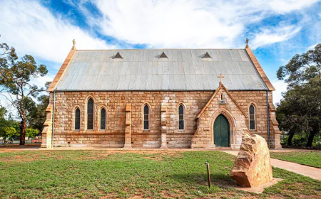 Cheap Old Houses Abroad: Issue #283 💛