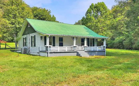 Cheap Old Farmhouses: Issue #274 💛