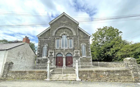 Cheap Old Houses Abroad: Issue #280 💛