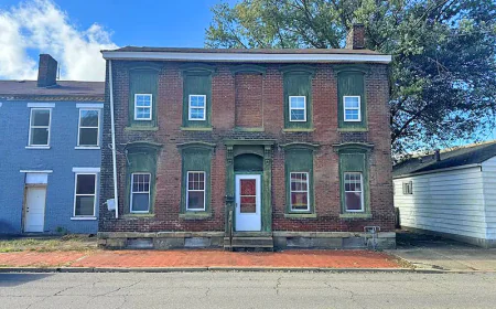 Ultra Cheap Old Houses: Issue #241 💛