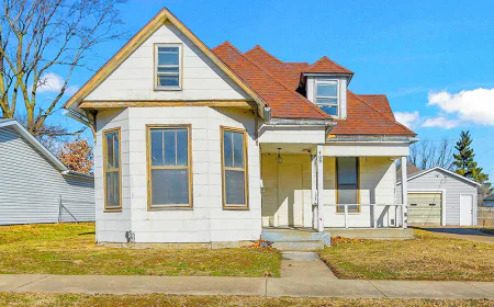 Ultra Cheap Old Houses: Issue #251 💛